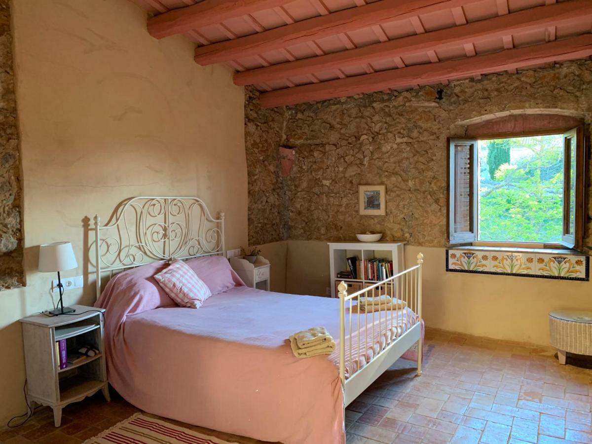 Вилла Santa Caterina - Dog Friendly With Garden Sobrestany Экстерьер фото
