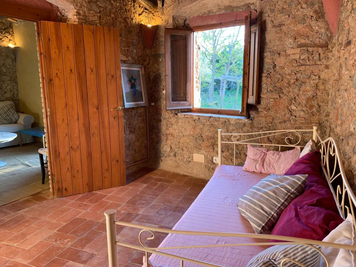Вилла Santa Caterina - Dog Friendly With Garden Sobrestany Экстерьер фото